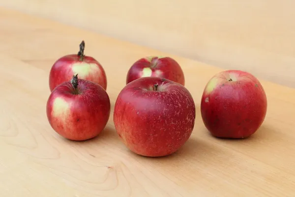 Jonatan — slika jabolka